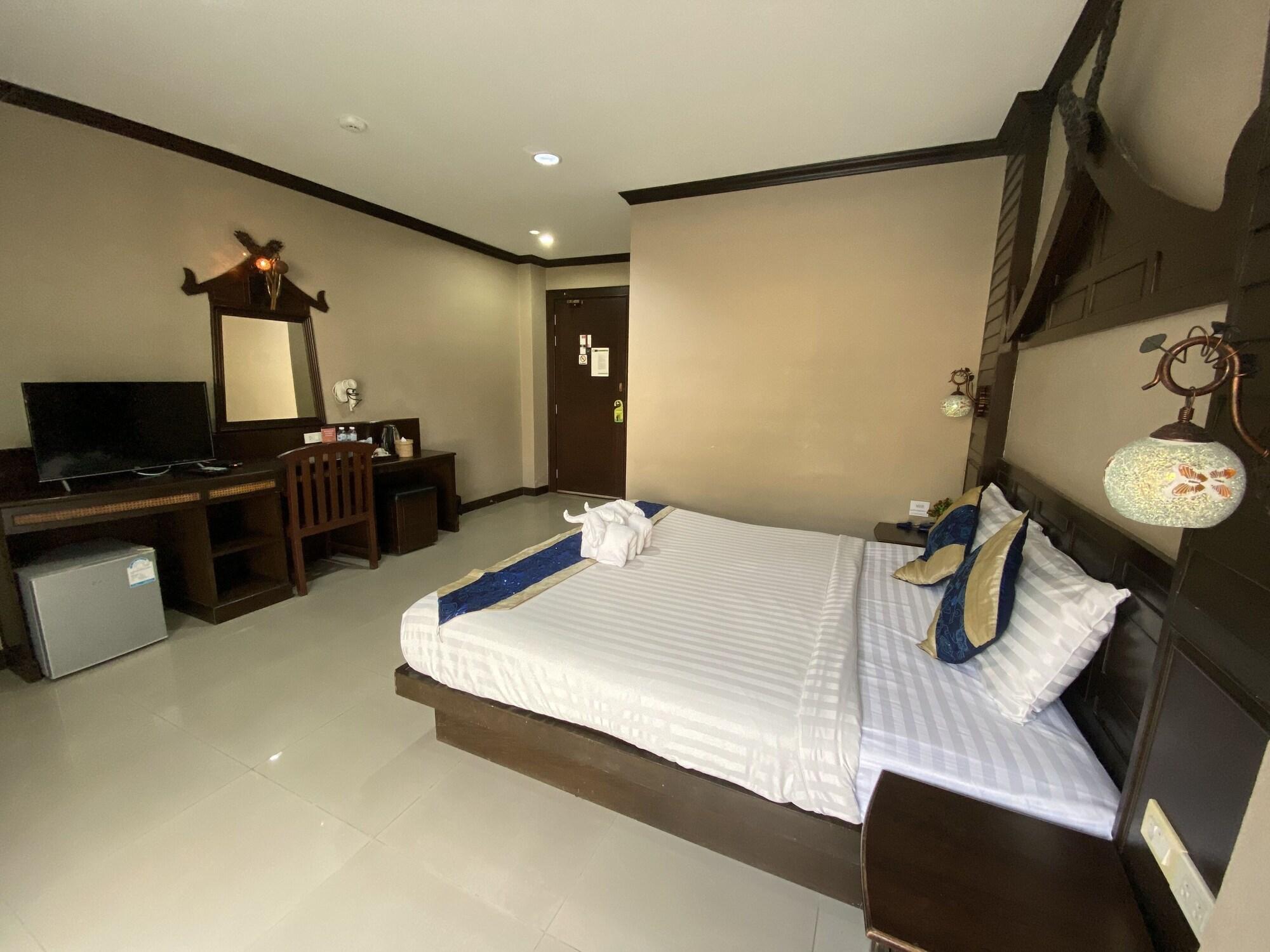 Lemongrass 3*