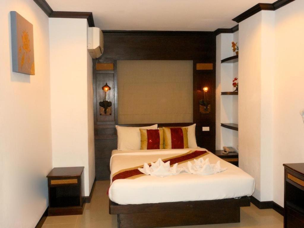 Lemongrass 3*